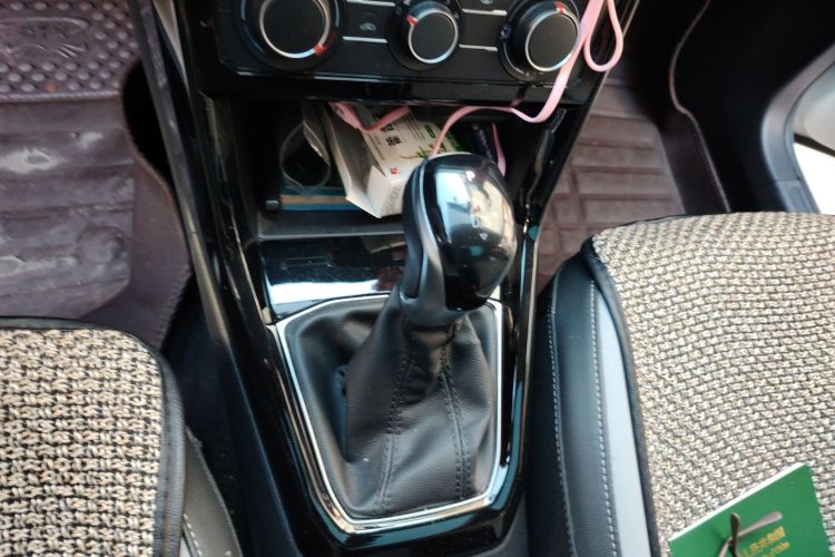 大众 探影 2020款 1.5L 自动 悦中控内饰18