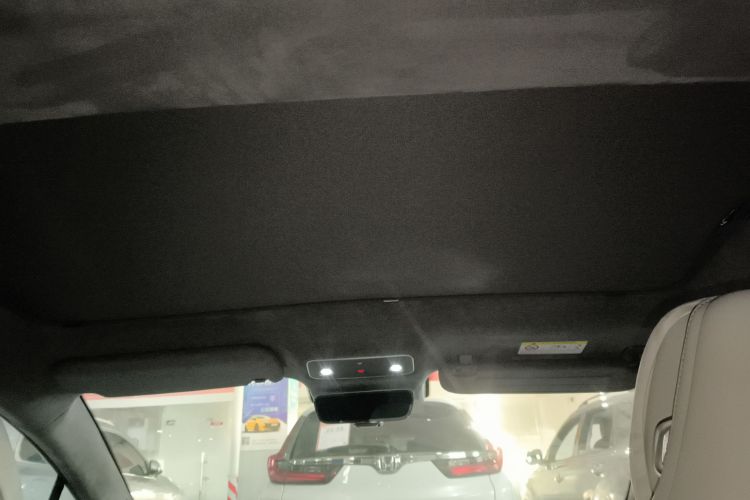 鸿蒙智行 智界S7 2025款 703km Ultra运动版中控内饰22