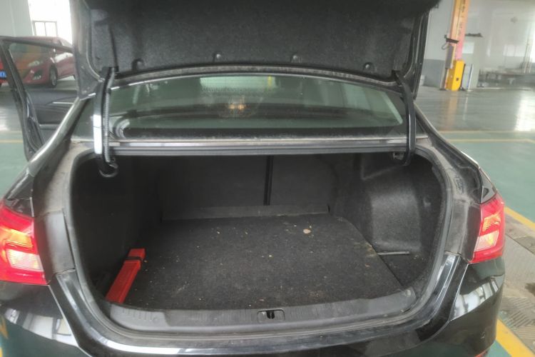 别克 英朗 2015款 15N 自动豪华型局部细节23