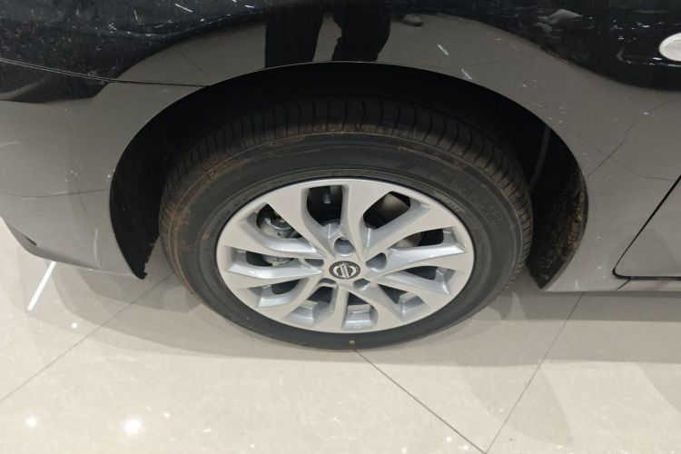 日产 轩逸 2024款 改款三 经典 1.6XE CVT舒适版车身外观6007