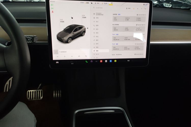 特斯拉 Model Y 2021款 标准续航后驱版局部细节16