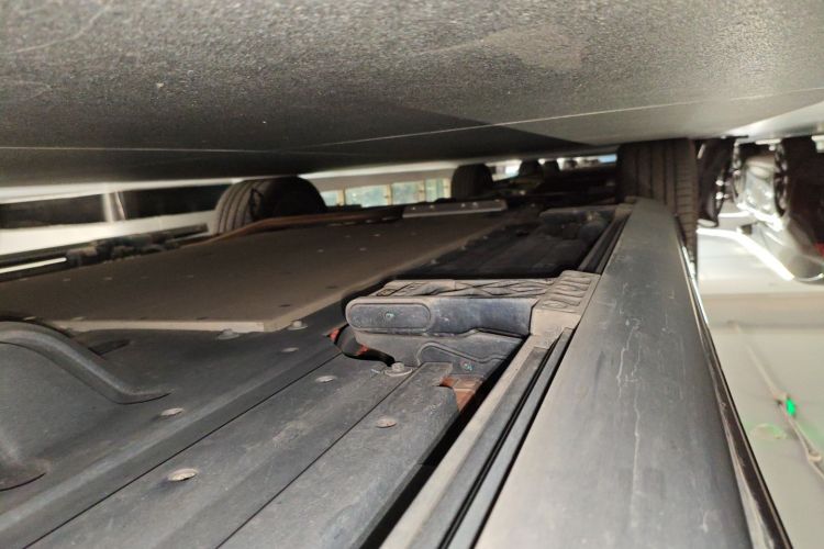 理想汽车 理想L9 2022款 Max局部细节9002