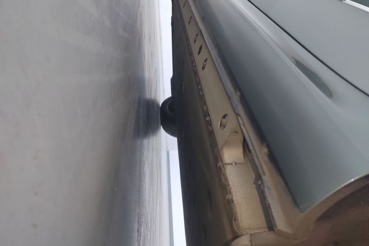 鸿蒙智行 问界M5 2023款 纯电四驱智驾版局部细节9002