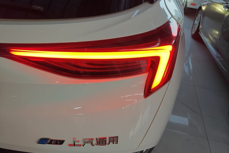 别克 微蓝6 2022款 互联智享型 PLUS车身外观6001