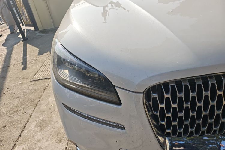 林肯 冒险家 2020款 2.0T 两驱尊享版车身外观8