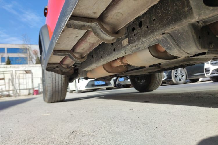 坦克300 2024款 2.0T 挑战者局部细节9001