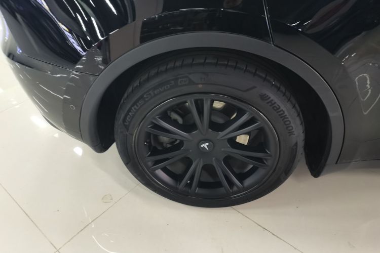 特斯拉 Model Y 2022款 改款 后轮驱动版车身外观6008