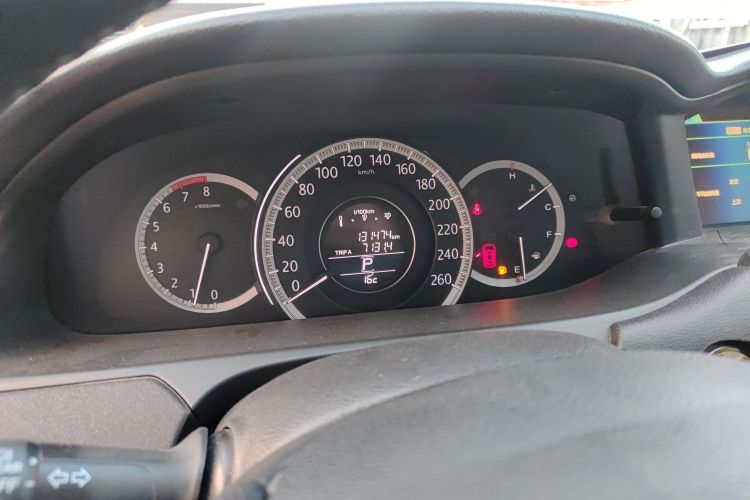 本田 雅阁 2014款 2.0L EX 豪华版中控内饰14