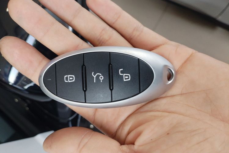 奔腾B70 2024款 龙腾版 1.5T 领创型中控内饰11