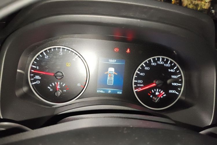 长城 炮 2023款 2.0T商用版自动柴油两驱精英型标箱GW4D20M中控内饰14