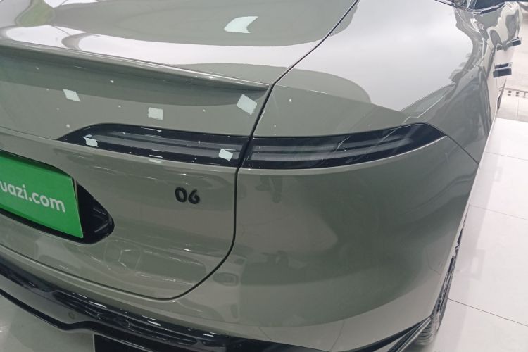阿维塔06 2025款 Ultra纯电版车身外观9