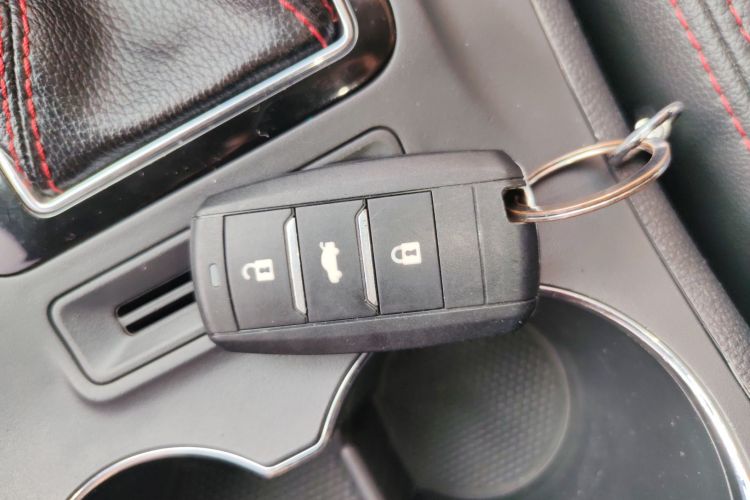 长安CS75 2016款 1.8T 自动精英型 国V中控内饰11