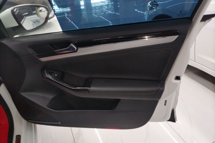 大众 速腾 2018款 280TSI DSG熠动版中控内饰7005