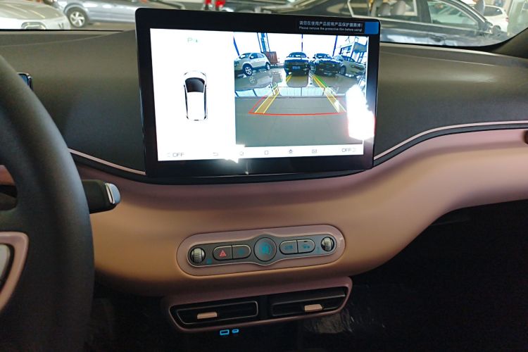 比亚迪 海鸥 2025款 智驾版 305km 活力版中控内饰16