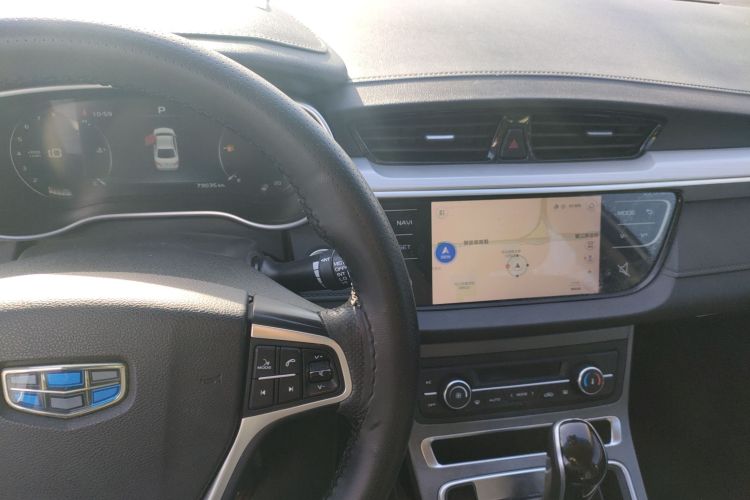 吉利汽车 帝豪 2018款 1.5L CVT向上互联版中控内饰12