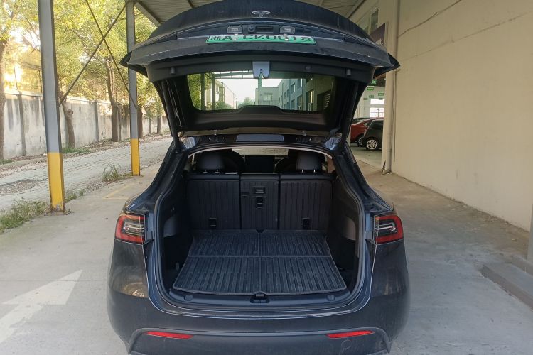 特斯拉 Model Y 2024款 后轮驱动版机舱底盘23