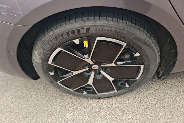 小米汽车 小米SU7 2024款 后驱超长续航高阶智驾Pro版车身外观6008