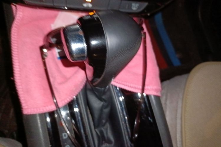 本田 缤智 2015款 1.5L CVT两驱舒适型中控内饰18