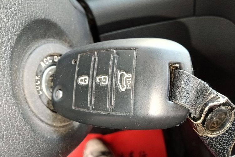 起亚K3 2016款 1.6L 手动GL中控内饰7001