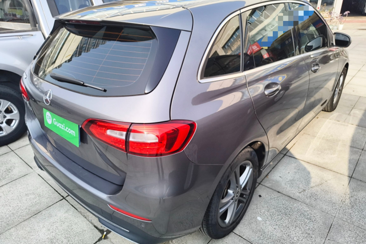 奔驰B级 2020款 B 180车身外观6005