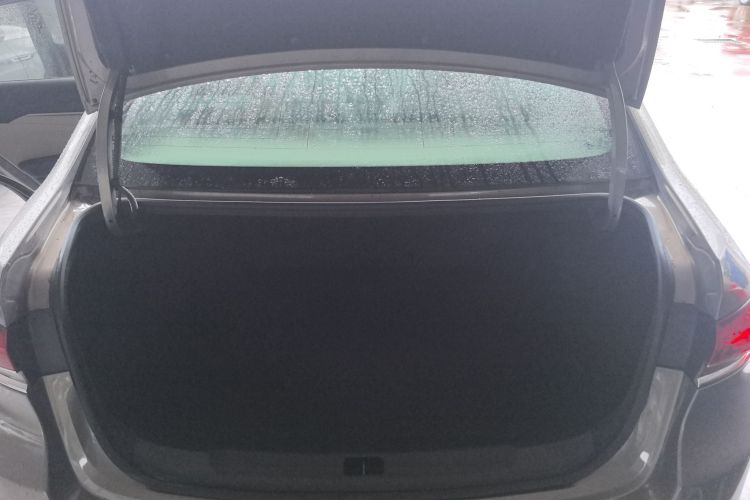 别克 英朗 2018款 15T 双离合进取型 国V机舱底盘23