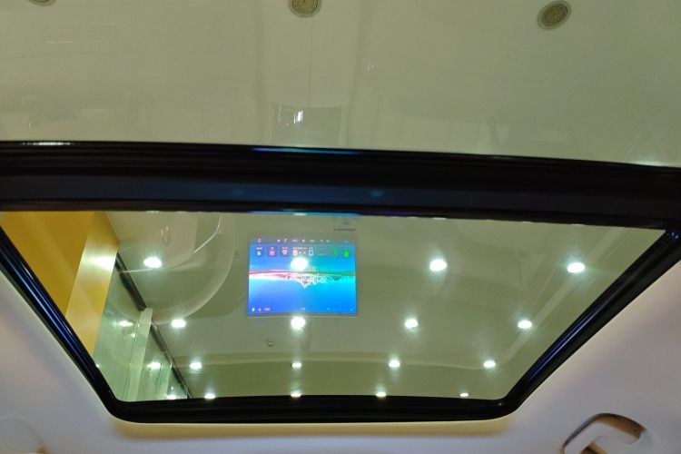 鸿蒙智行 问界M7 2024款 1.5T 四驱Plus版 5座中控内饰22