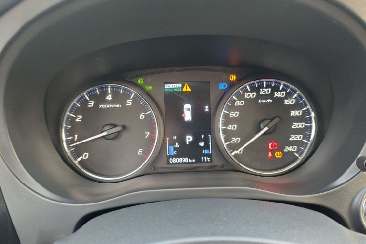 三菱 欧蓝德 2018款 2.4L 四驱豪华版 7座中控内饰14