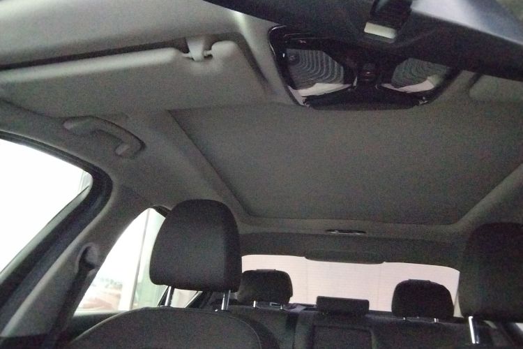 宝马3系 2021款 改款 320Li M运动套装中控内饰22