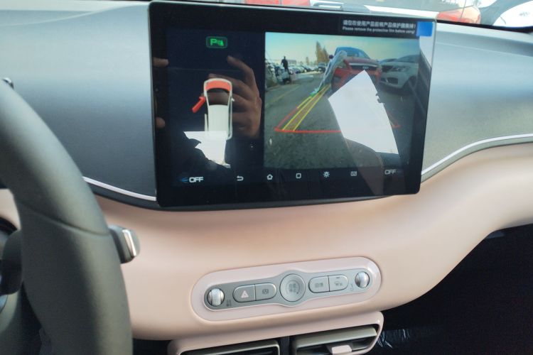 比亚迪 海鸥 2025款 智驾版 305km 活力版中控内饰16