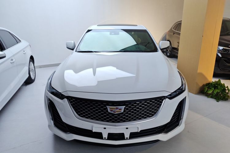 凯迪拉克CT5 2020款 28T 时尚型车身外观2