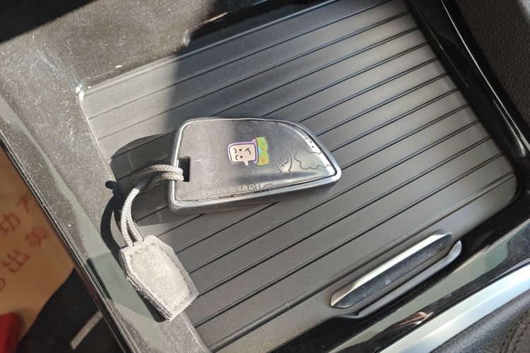 宝马1系 2021款 120i M运动曜夜版中控内饰11