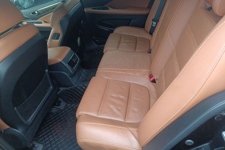 红旗H7 2021款 1.8T 舒适版中控内饰21