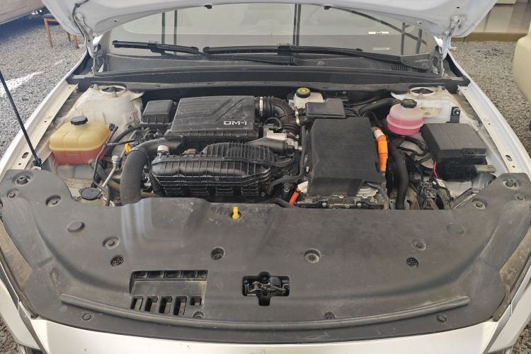 比亚迪 秦PLUS 2023款 冠军版 DM-i 55KM领先型局部细节24