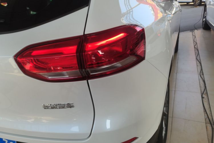 哈弗H6 2020款 1.5GDIT 自动铂金冠军版车身外观6006