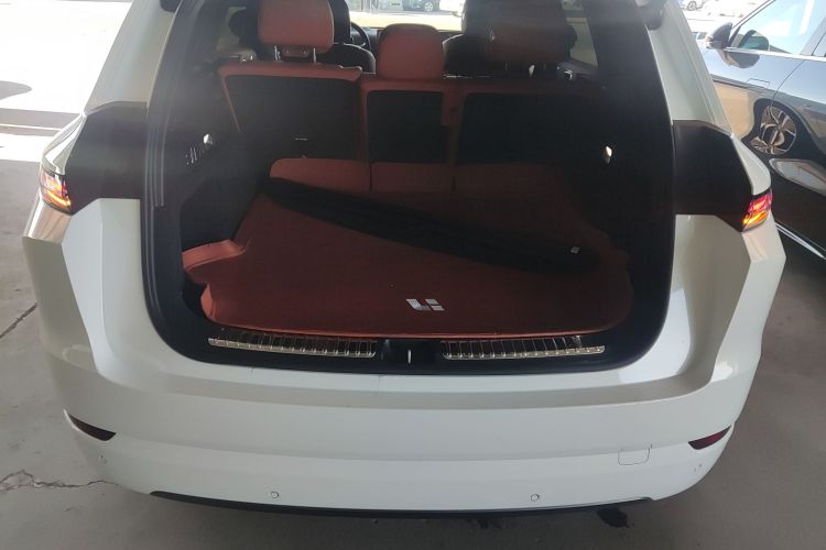 理想汽车 理想L7 2024款 Pro机舱底盘23