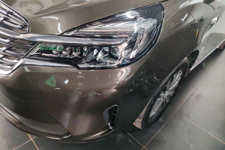 别克GL8 2021款 陆上公务舱 652T 豪华型局部细节36