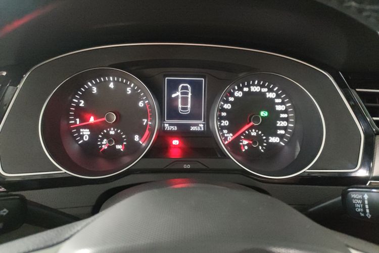 大众 迈腾 2020款 330TSI DSG 领先型中控内饰14