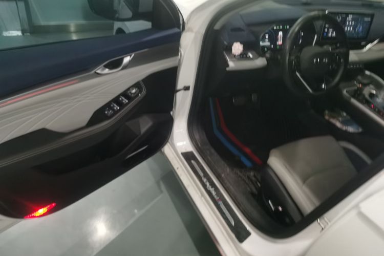 吉利汽车 星瑞 2023款 2.0TD 尊贵型中控内饰20