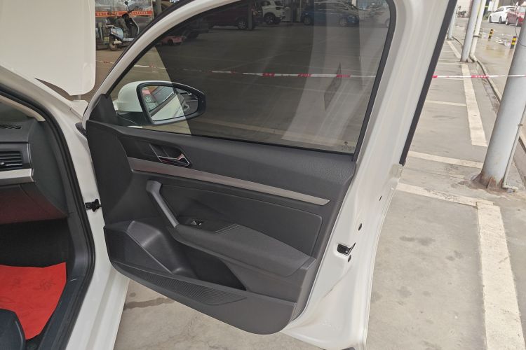 大众 朗逸 2022款 1.5L 自动风尚版中控内饰42