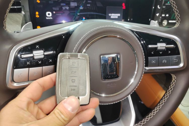 坦克500 2022款 3.0T 商务版 造境型 5座中控内饰7001