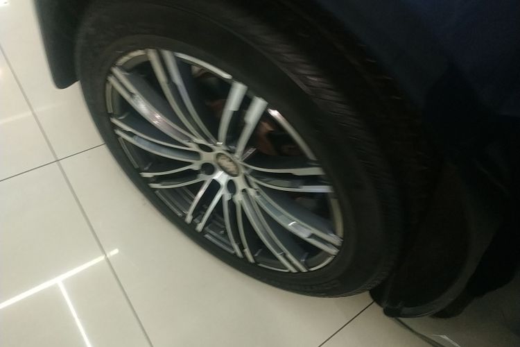 保时捷 2017款  Macan 2.0T车身外观6008