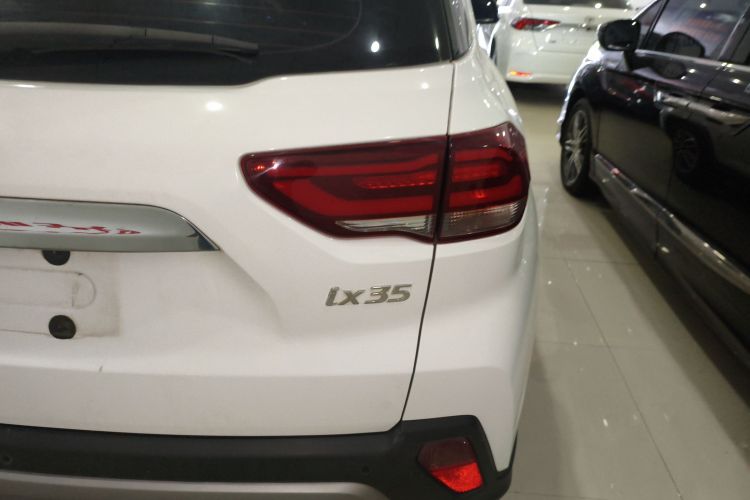 北京现代ix35 2019款 2.0L 自动两驱智勇·畅享版 国V车身外观6006