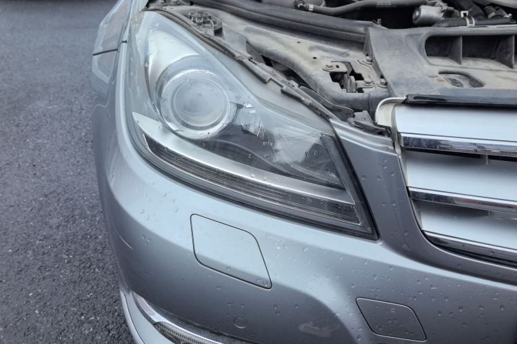 奔驰C级 2013款 C 260 CGI 时尚型车身外观8