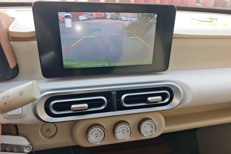 五菱汽车 宏光MINIEV 2024款 第三代 215km 进阶版中控内饰16