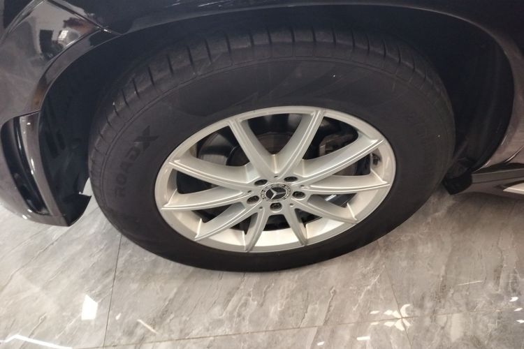 奔驰GLE 2020款 改款 GLE 350 4MATIC 时尚型车身外观6007