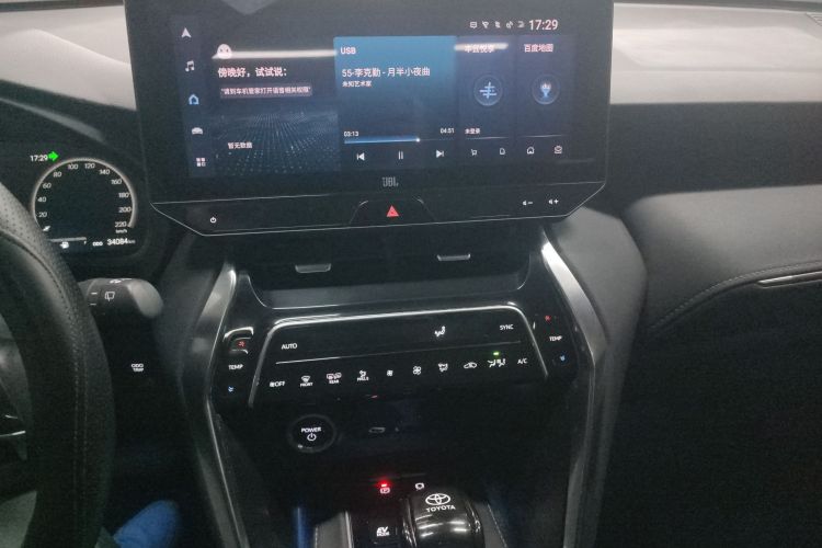 丰田 威飒 2023款 2.5L智能电混双擎 两驱尊贵版中控内饰16