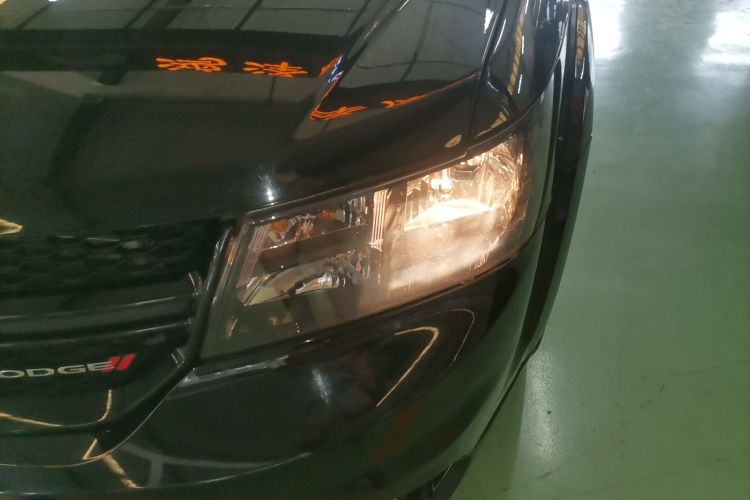 道奇 酷威 2016款 2.4L 两驱旅行版局部细节36