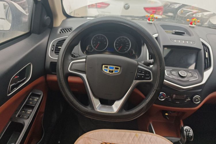 吉利汽车 金刚 2016款 1.5L 手动精英型中控内饰13