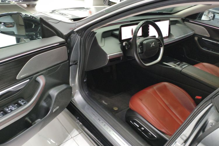 小鹏P7 2020款 562E性能版中控内饰7003