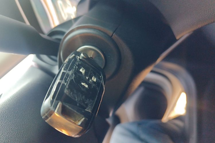 别克 英朗 2019款 18T 自动互联精英型 国VI中控内饰11